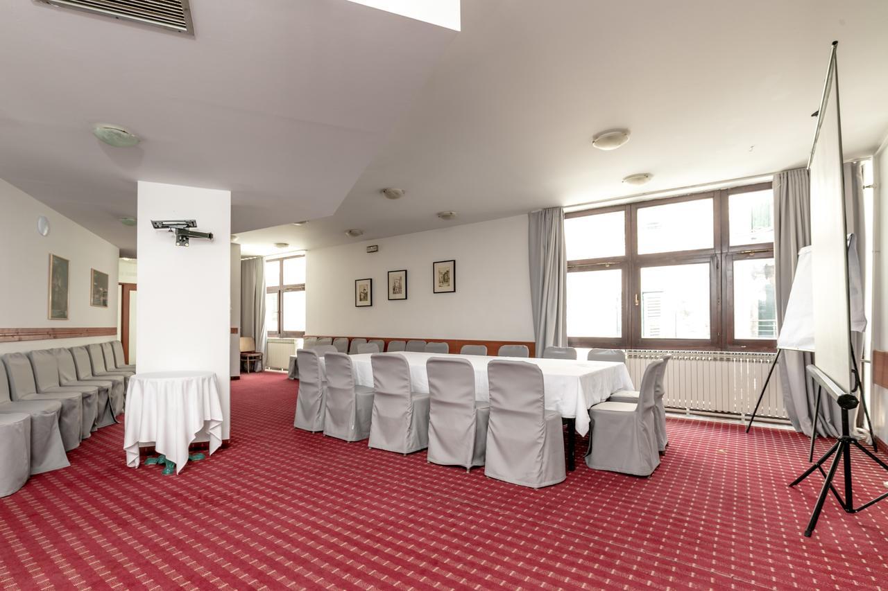 Hotel Jadran Šibenik Esterno foto