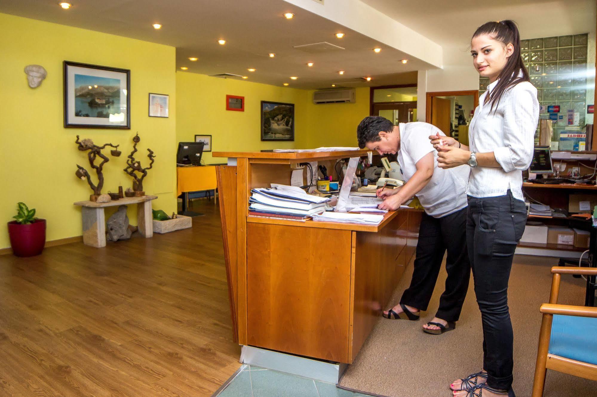Hotel Jadran Šibenik Esterno foto
