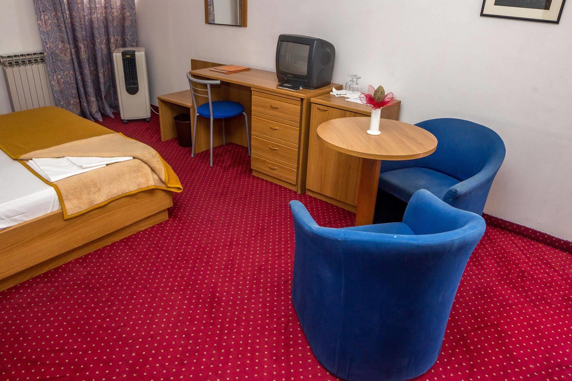 Hotel Jadran Šibenik Esterno foto